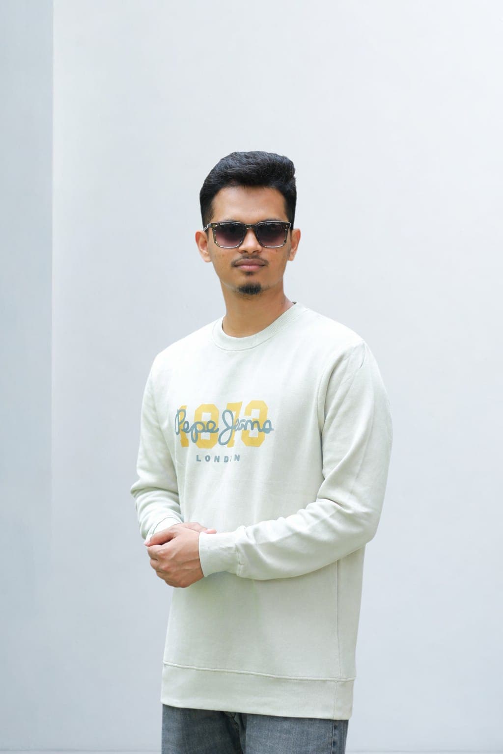 Pepe Jeans Classic Cream SweatShirt